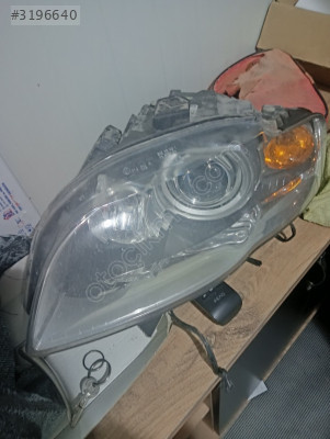 Audi a4 b7 sol far temiz saglam