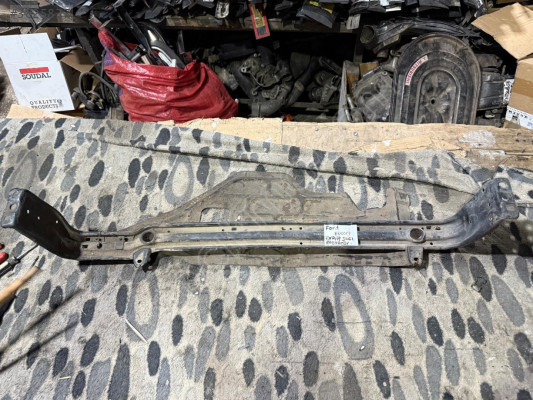 FORD ESCORT RADYATÖR ALT SACI ORJİNAL ÇIKMA TEMİZ