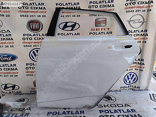 Hyundai i20 sol arka kapı orijinal 2020 -2023 göçük hasarlı