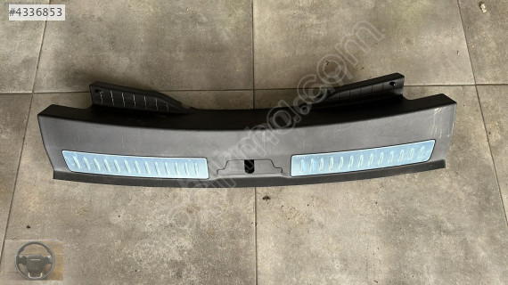 RANGE ROVER VELAR L560 BAGAJ İÇ KİLİT YERİ BURSA MG