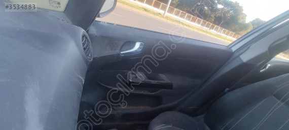 Opel Corsa D kapı döşemesi