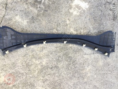 Renault Clio 3 - III Ön Cam Izgarası 8200290131