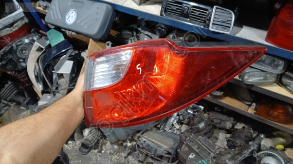 Mazda 5 Sağ dış Stop 2009-2013