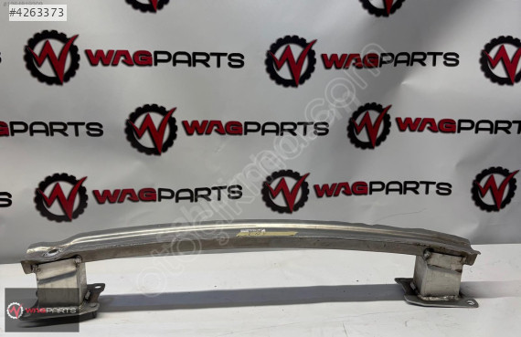 2017 - 2024 AUDİ A4 - A5 ARKA TAMPON DEMİRİ 8W0807309