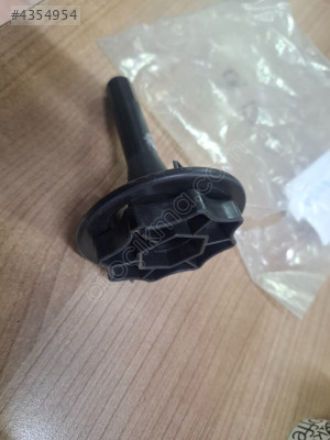 Clio seymbol megan stepne somun 7703041034