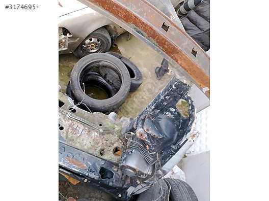 VOLVO S 40 SAĞ ŞASE PODYA ORJİNAL 98 2004