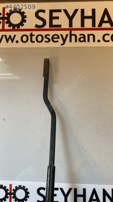 1M1955409B seat leon 2002 sol ön silecek kolu kısa