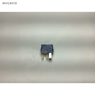 Suzuki Alto Splash Swift Röle 156700-3220