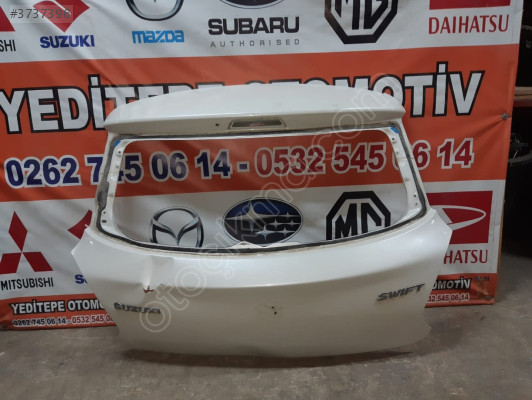 suzuki swift bağaj kapısı