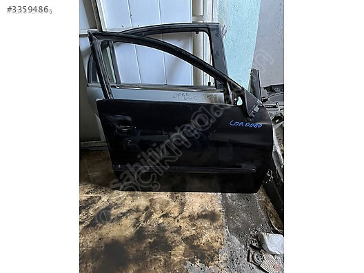 SEAT CORDOBA (ORJİNAL) SAĞ ÖN KAPI -ÜÇEL OTO