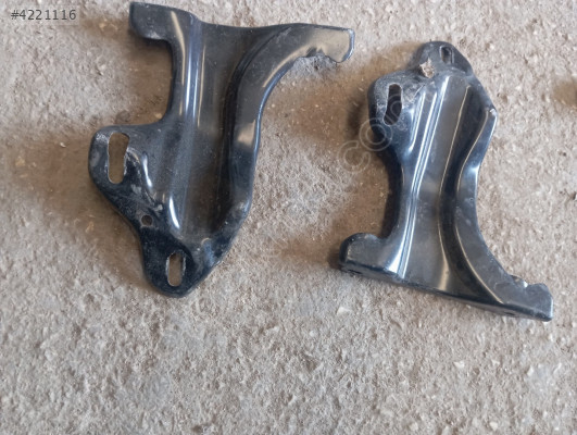 Peugeot 308 Ön süspansyon alt braketi 006098GD04