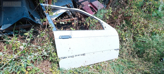 BMW E36 Compact 3 serisi sağ ön kapı dolu