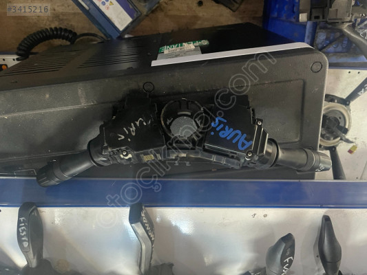 TOYOTA AURİS SİLGİ SİNYAL KOLU GÜÇMANLAR