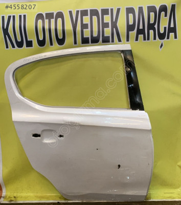 opel corsa e sağ arka kapı