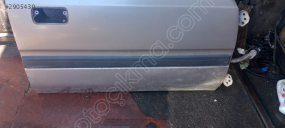 Çıkma mazda 626 sağ ön kapı