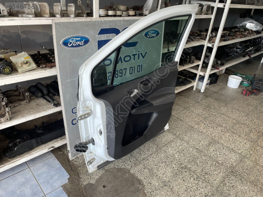 Ford Courier Sağ Ön Kapı Hatasız Boyasız  Komple Dolu Kapı