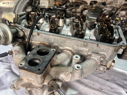 FORD ESCORT 1.6 CL EMME  EGZOZ MANİFOLDU ORJ ÇIKMA