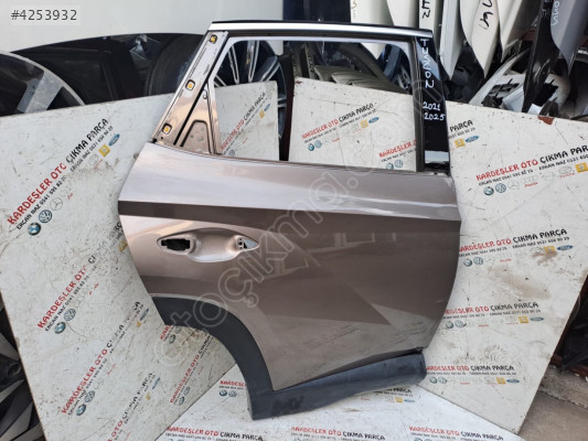 Hyundai Tucson sağ arka kapı (az hasarlı) 2021 2025
