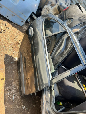 Renault megan 1 sağ arka kapı dolu hatasız