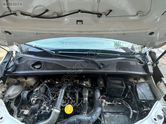 Dacia dokker ön cam ızgarası