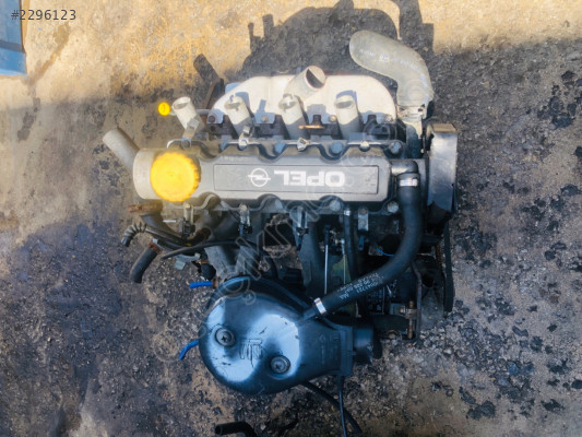Opel corsa b 1.4 8 valf distribütörlü komplw çıkma motor