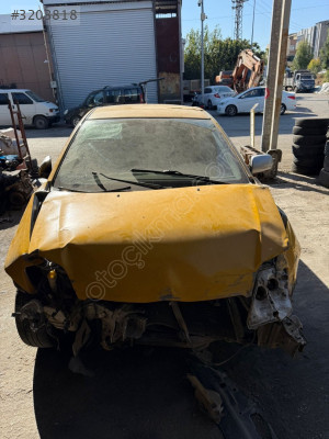 Toyota corolla sağ ön kapı