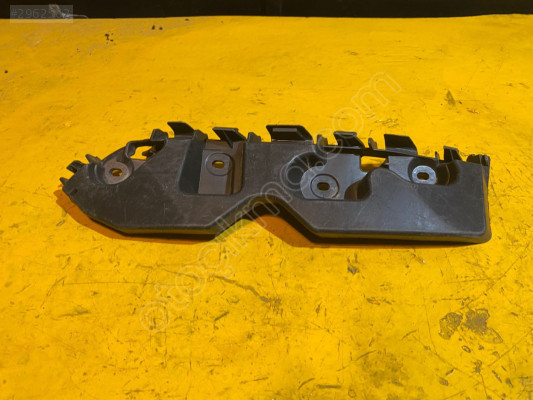 Dacia Duster Ön Tanpon Bıraket Sağ Sıfır Orjinal 622220011R