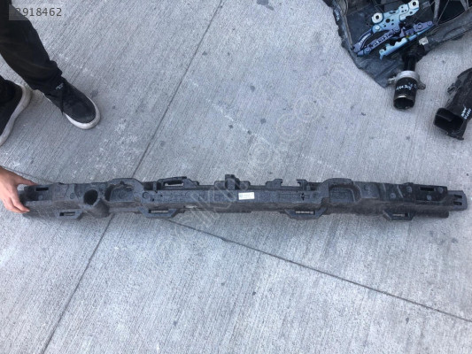 BMW 3 SERİ G20 G21 ÖN TAMPON KÖPÜĞÜ 5A1BF71