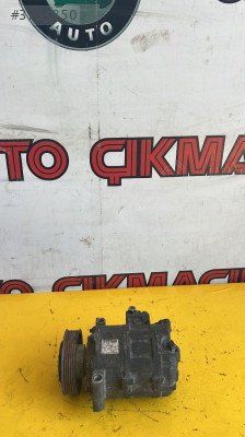 Volkswagen Caddy klima kompresörü 1K0820803