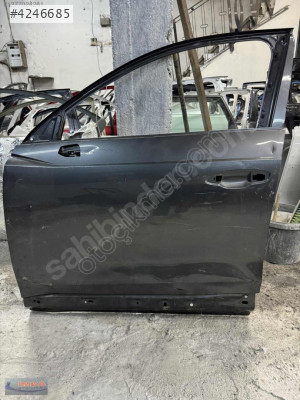 AUDİ Q3 SOL ÖN KAPI ORİJİNAL ÇIKMA 2018-2024