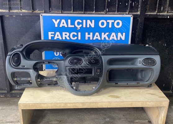 Renault Megane 1 orijinal sökme hatasız torpido göğüs