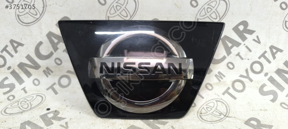 NİSSAN QASHQAİ J11 2018 2020 ÖN ARMA LOGO ÇIKMA 62890HV01A