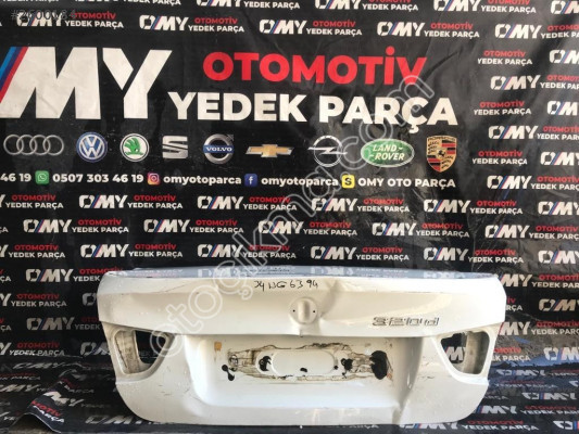 BMW E90 3 SERİSİ BAGAJ KAPAĞI OMY OTO'DAN