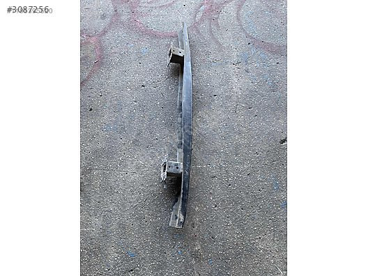 Volkswagen transporter t5 t6 arka tampon demiri orijinal çıkma