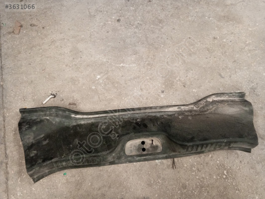Fiat egea arka bagaj plastiği