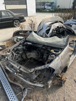 2009 2011 Renault symbol thalia kasa çıkma ön sol podye