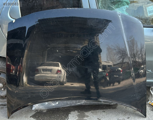 AUDİ A3 ÖN KAPUT