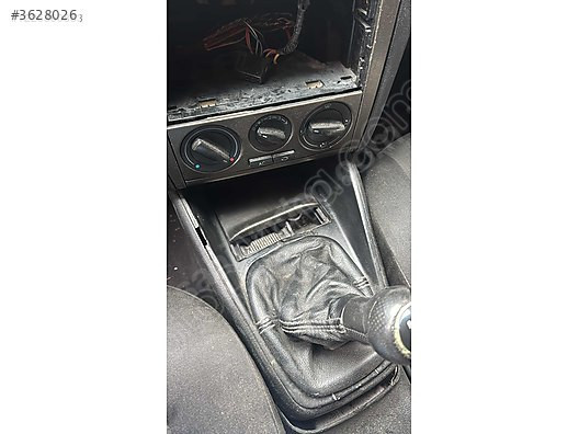ÇIKMA GOLF 4 BORA VİTES KULESİ