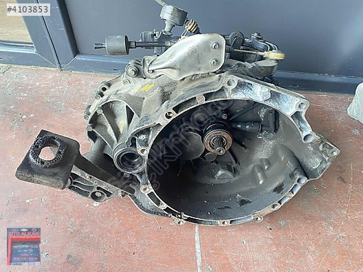 FORD MONDEO 1.6 ECOBOOST MANUEL ŞANZIMAN AÇILMAMIŞ GARANTİLİ