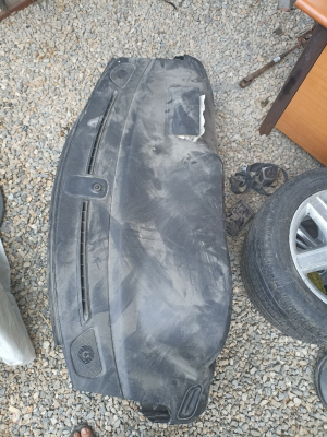 Fiat Egea Ön Göğüs Komple Patlak