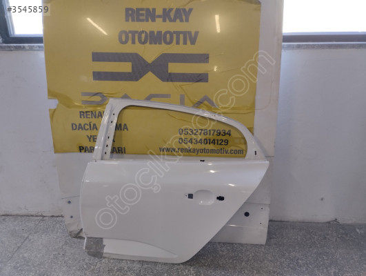 RENAULT MEGANE SOL ARKA KAPI BEYAZ ORJ ÇIKMA RENKAY KOCAELİ