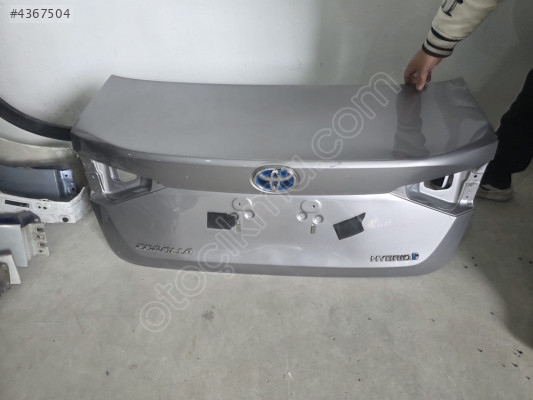 2019/2024 TOYOTA COROLLA GRİ BAGAJ KAPAĞI ORJINAL BOYASIZ