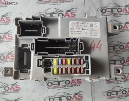 FİAT DOBLO 1.4 BENZİNLİ SİGORTA KUTUSU 518855310-28263372