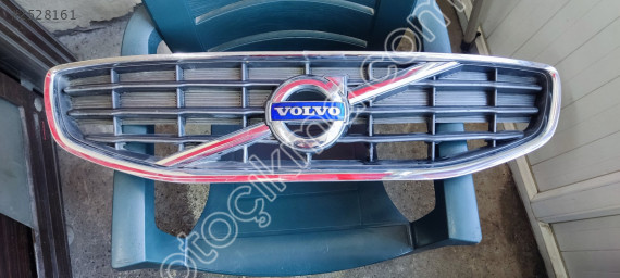 Volvo S60 ön panjur orijinal çıkma