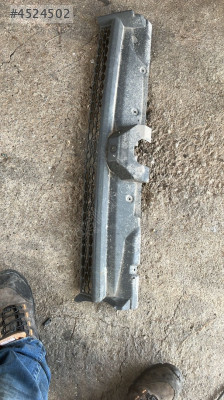 Ford Connet ön panel üst parça