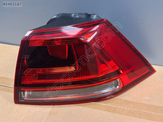 VW GOLF 7 13-16 STOP LAMBASI SAĞ DIŞ (KARARTILMIŞ) 5G0945096P