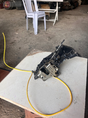 W210 MERCEDES ÖN KAPI KİLİDİ ÇIKMA ORJİNAL HATASIZ