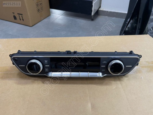 AUDİ A4 KLİMA KONTROL PANELİ