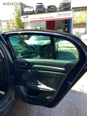 MEGANE 4 İCON SAĞ ARKA KAPI