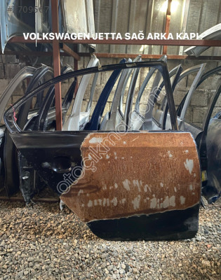 VOLKSWAGEN JETTA SAĞ ARKA KAPI ORJİNAL EYUPCAN OTO’DA